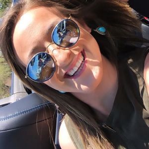 Meet your Posher, Marisa